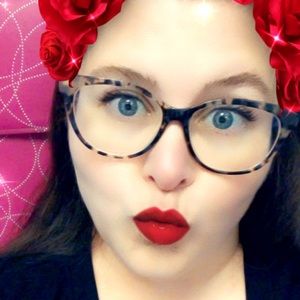 Meet your Posher, Sharla